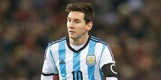 Argentina beat Uruguay