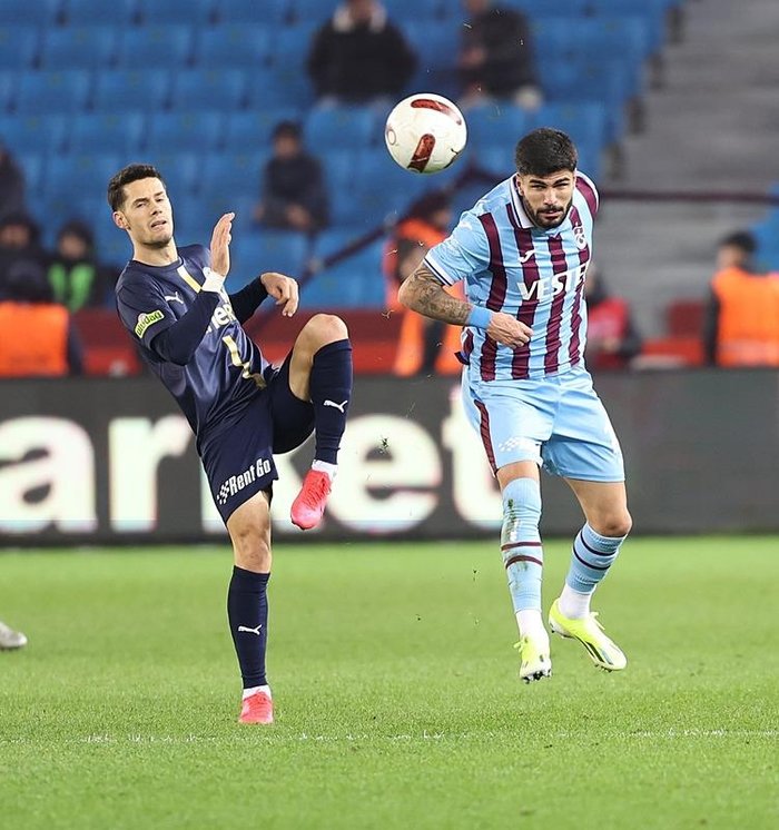 trabzonspor-kasimpasa-maci-canli-izle-trabzonspor-kasimpasa-maci-ne-zaman-saat-kacta-hangi-kanalda-1733467209931.jpeg