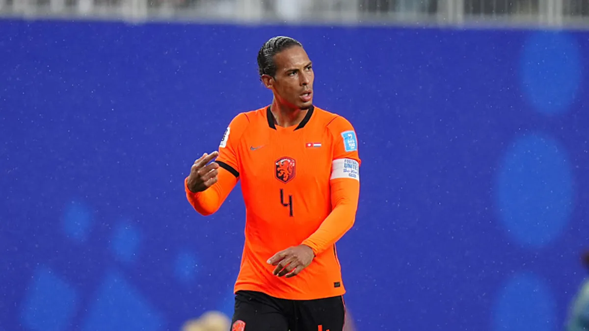 Hollanda basını transferi duyurdu! Galatasaray ve Van Dijk...