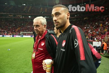 Cenk Tosun şampiyonluğun favorisini açıkladı! Süper Lig...