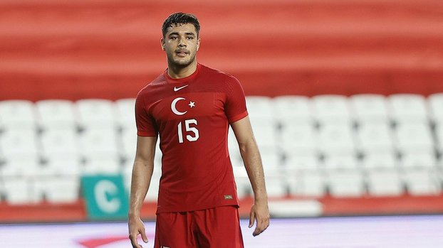 Ozan Kabak sürprizi