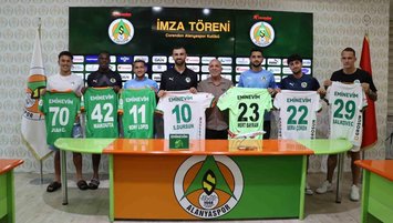 Alanyaspor iki transferi açıkladı