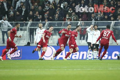Teklif yapıldı! Beşiktaş’ın yeni golcüsü bedavaya geliyor