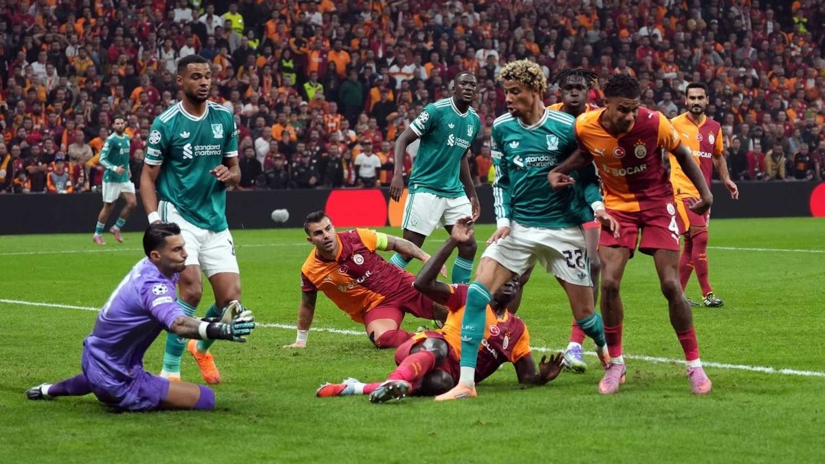 Liverpool efsanesinden Galatasaraylıları kızdıracak sözler!