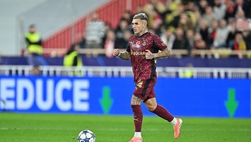 Osimhen ile Torreira sınırda