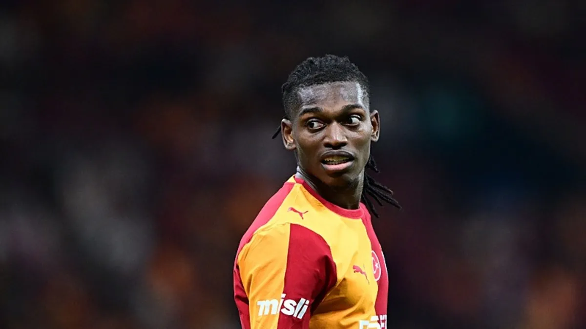 Rafael Leao için yaylım ateşi! Tatile çıkmış gibi...