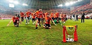 Kupalı son divan Florya’da