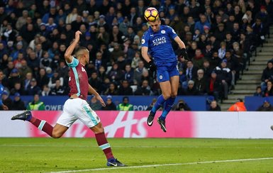 İslam Slimani geliyor!