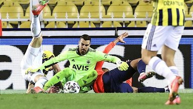 Son dakika spor haberi: İşte Fenerbahçe Kasımpaşa maçında Harun Tekin'in penaltı yaptırdığı pozisyon
