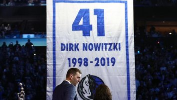 Dirk Nowitzki'nin forması emekli edildi!
