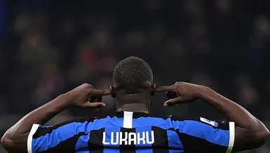 İtalya Serie A'da zirveyi iki takım paylaştı