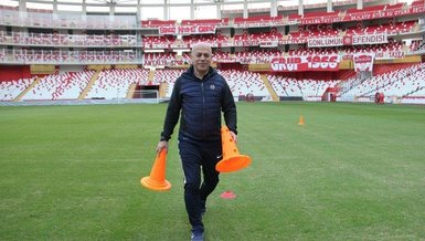 Fenerbahçe'de altyapı koordinatörlüğü görevine Sedat Karabük getirildi