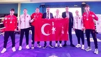 Milli boksörlerden Çekya’da 6 madalya