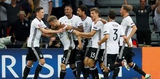 Germany desperate to snap out of Italy nightmare