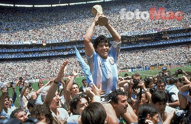 Futbol dünyasından Maradona geçti! İşte Arjantinli efsanenin kariyeri... | Diego Maradona kimdir?
