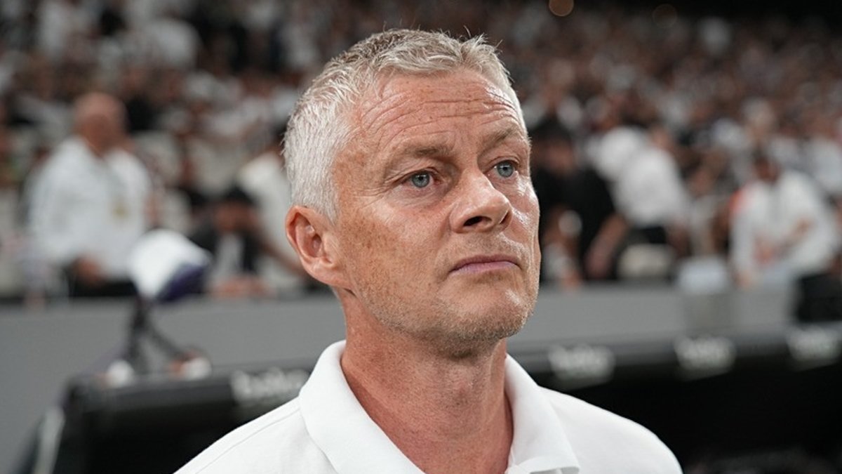 TRANSFER HABERİ - Beşiktaş’tan çifte hamle! Orta saha ve stopere… TRANSFER HABERİ - Beşiktaş’tan çifte hamle! Orta saha ve stopere…