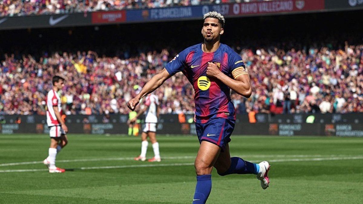 Barcelona sahasında Rayo Vallecano'yu mağlup etti!