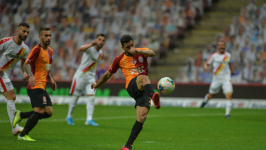 Emre Akbaba hırs küpü