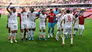 Sivasspor 4x4 lider