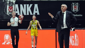 Akkaya ile yollar ayrıldı