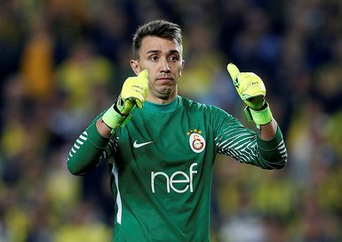 Galatasaray Muslera’nın alternatifini buldu! Alexandros Paschalakis...