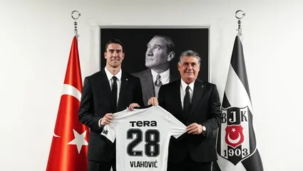 Beşiktaş, Dusan Vlahovic'i KAP'a bildirdi!