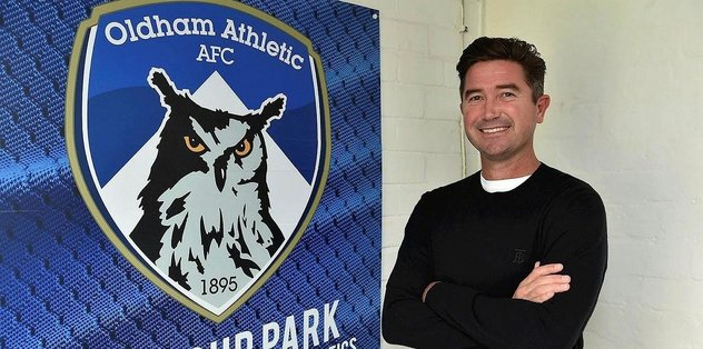 Harry Kewell Oldham Athletic'in teknik direktörü oldu