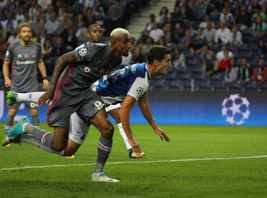 Porto’nun 463 dakikalık serisini Talisca bozdu!