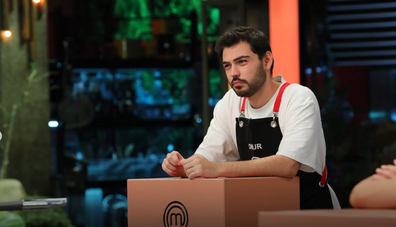 masterchefte-eleme-adayi-kim-oldu-dokunulmazlik-oyununu-hangi-takim-kazandi-1-eylul-masterchef-elem-adayi-bell-1759384794563.png