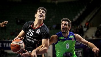 Milli basketbolcu Kenan Sipahi yeniden Beşiktaş'ta
