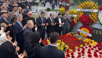 Cengiz kabri başında anıldı