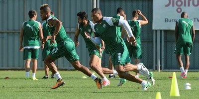 Bursaspor'da yeni sezon hazırlıkları sürüyor