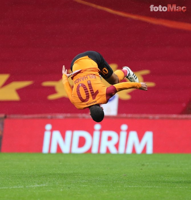 Son dakika spor haberi: Galatasaray'dan ayrılan Belhanda'nın yeni adresi belli oldu! Görüşmelere başladı