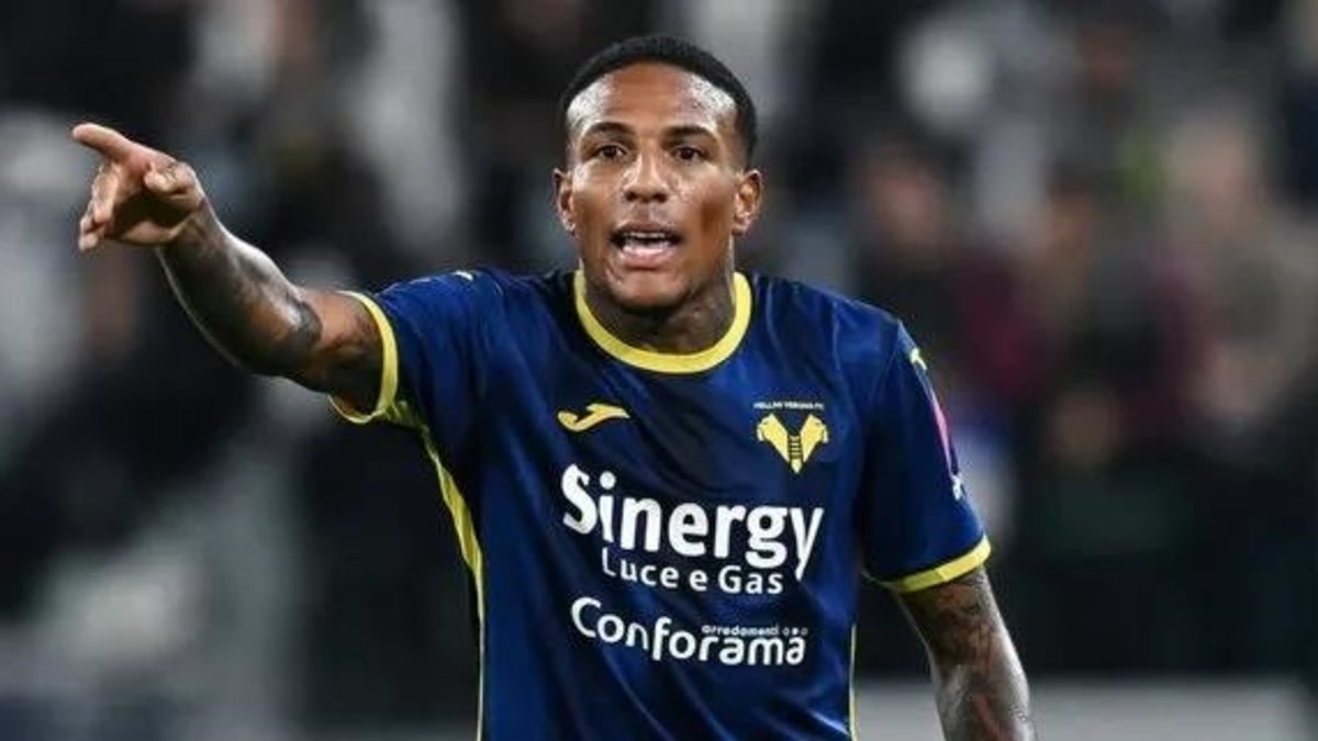 Buruk onay verdi! Orta saha Napoli'den