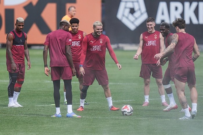 galatasaray-fatih-karagumruk-maci-saat-kacta-galatasaray-fatih-karagumruk-maci-ne-zaman-hangi-kanalda-1755237493836.jpeg