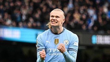 Erling Haaland tarihe geçti!