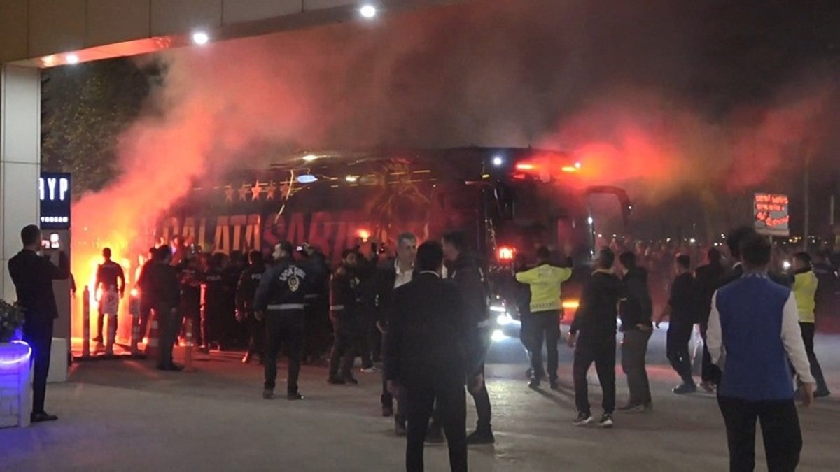 Galatasarayja so v Kocaeliju navdušeno sprejeli