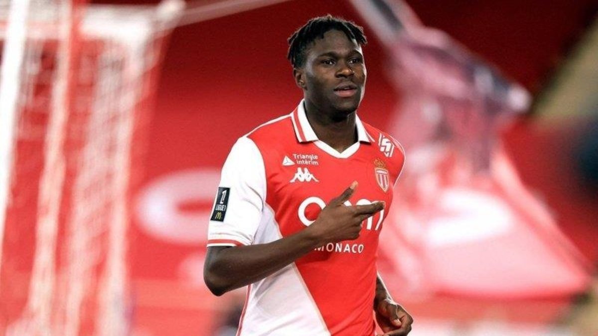 Galatasaray'da gündem yeniden Singo! Transferde flaş gelişme