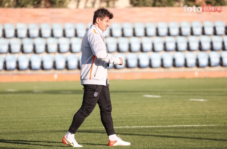 Son dakika spor haberleri | Emre Belözoğlu'nun ekibinde flaş detay! Phillip Cocu...