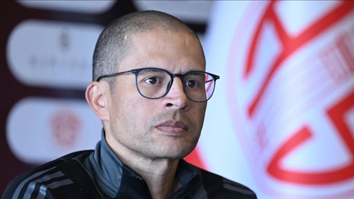 Alex de Souza Operario’da tutunamadı!