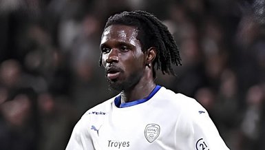 Samsunspor, Assoumou'yu renklerine kattı