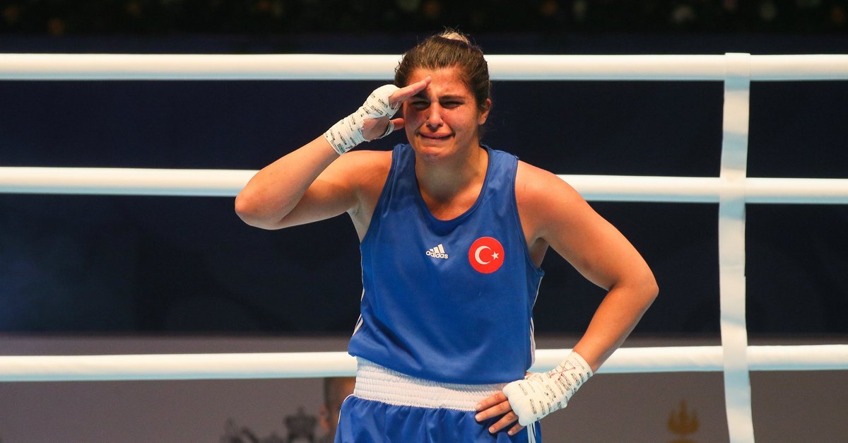 Milli sporculardan Mehmetçik'e moral