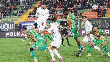 Akdeniz’de sessiz derbi