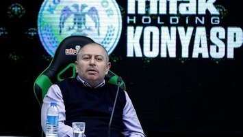 Konyaspor Başkanı Hilmi Kulluk: Ben mi çıkıp oynayacağım