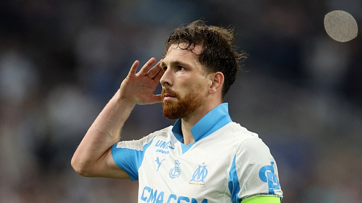 Fenerbahçe ve Galatasaray'a transfer müjdesi! Fransızlar duyurdu