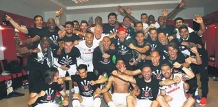 Kartal 3. yıldızı göğsüne taktı