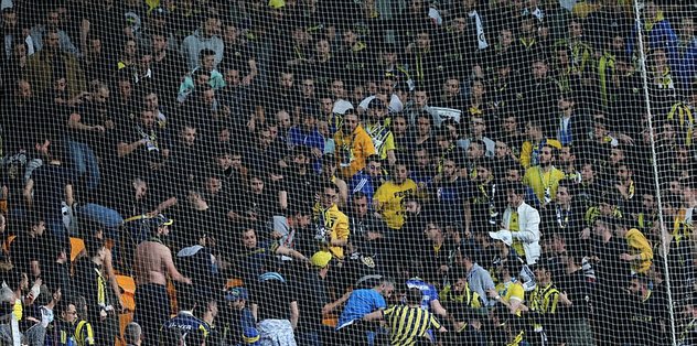FenerbahÃ§e tribÃ¼nleri karÄ±ÅtÄ±