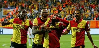 Göztepe, zirvedeki rakiplerine kök söktürdü