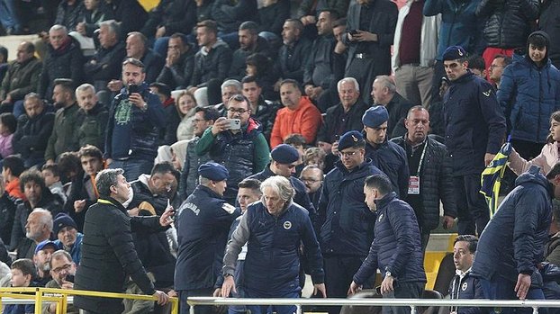 Alanya’da tribünler doldu