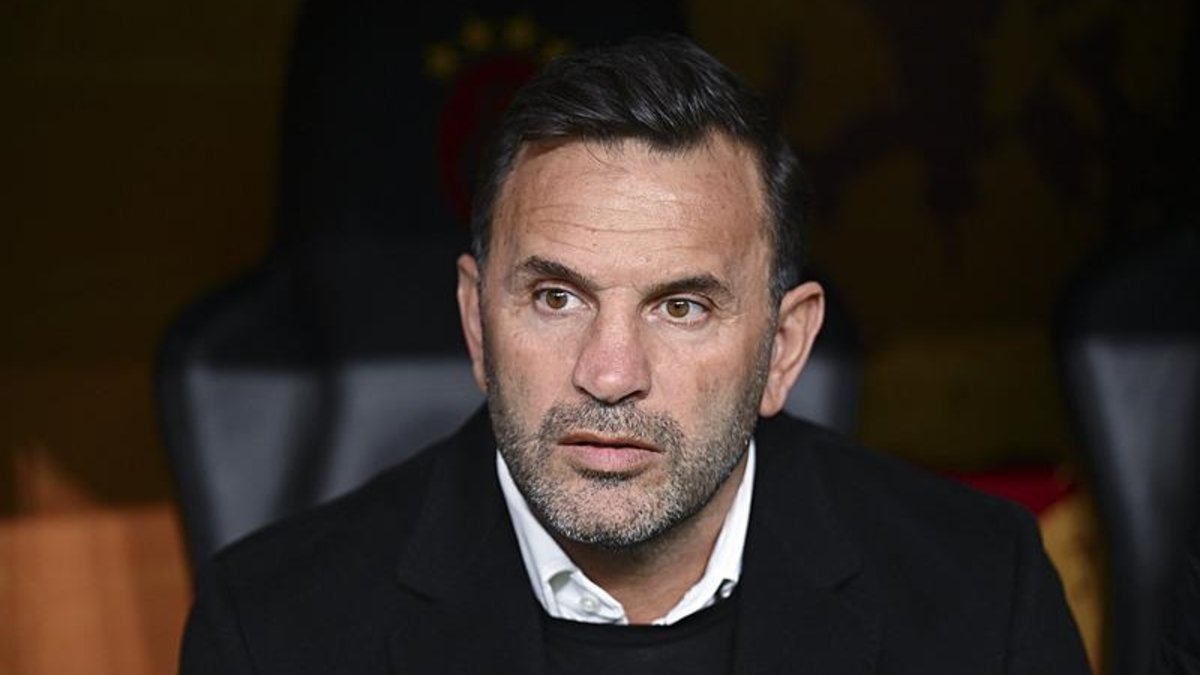 Galatasaray'da Okan Buruk'tan Fenerbahçe derbisi için dikkat çeken sözler! Galatasaray'da Okan Buruk'tan Fenerbahçe derbisi için dikkat çeken sözler!